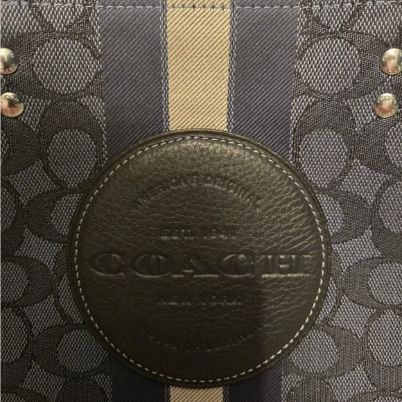 Coach Navy and Black Signature Tote - Picture 4 of 9